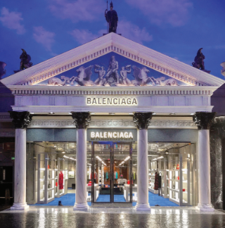 Balenciaga Has A New Creative Director